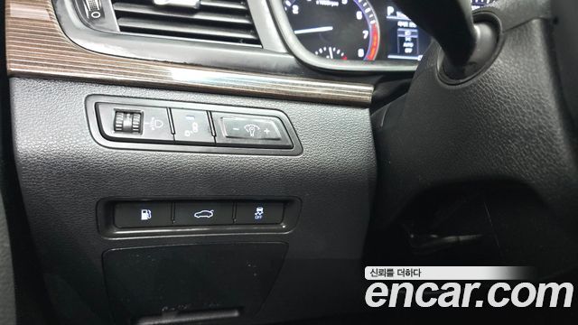 Hyundai Sonata 2018 — photo 16