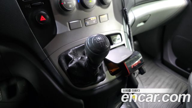 Hyundai Starex 2015 — photo 9