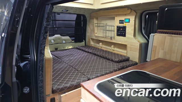 Hyundai Starex 2021 — photo 16