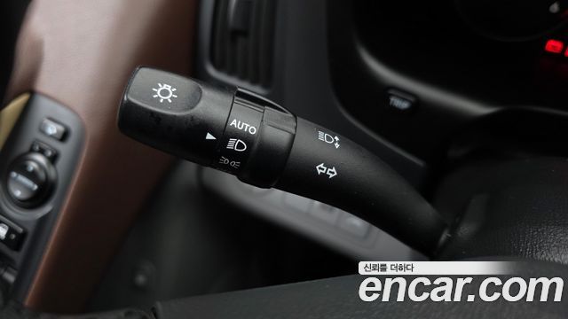 Hyundai Starex 2021 — photo 19