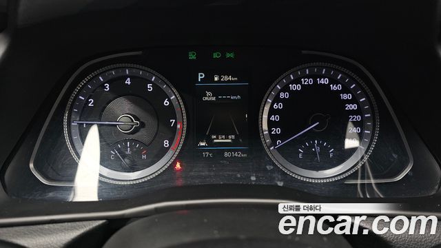 Hyundai Sonata 2022 — photo 8