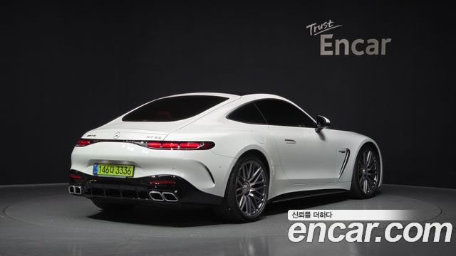 Mercedes-Benz AMG GT 2025 — photo 2