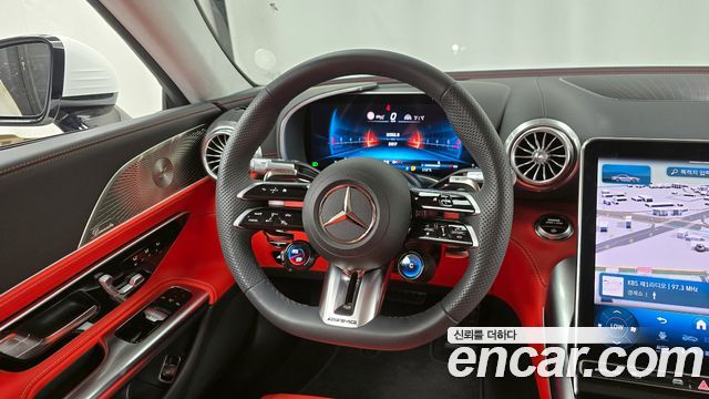 Mercedes-Benz AMG GT 2025 — photo 13