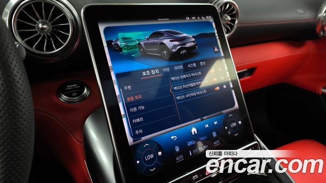 Mercedes-Benz AMG GT 2025 — photo 16