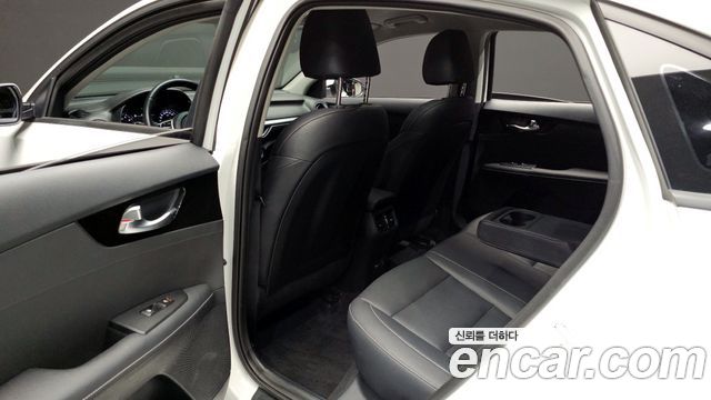 Kia K3 2024 — photo 11