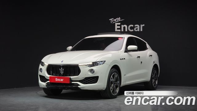 Maserati Levante 2018 — photo 1