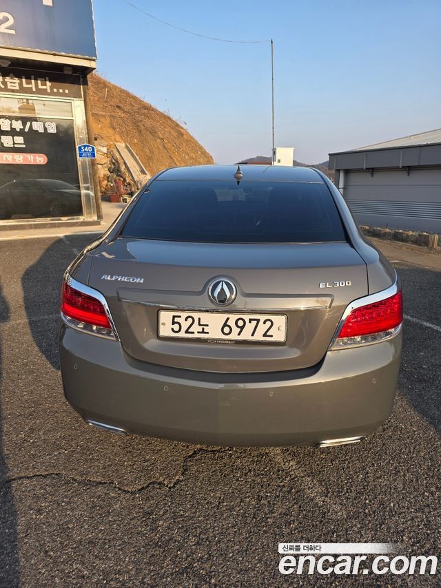 Chevrolet Korea Alpheon 2011 — photo 2