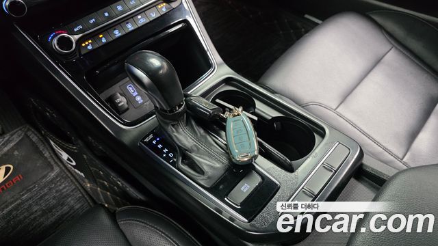 Hyundai Grandeur 2018 — photo 9