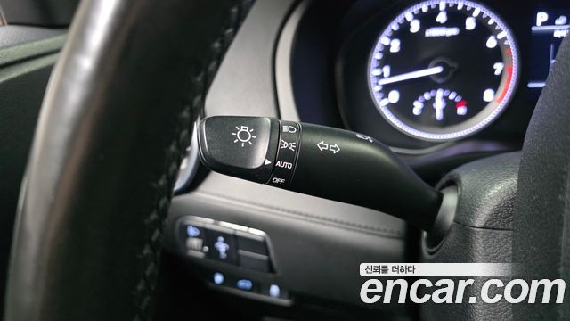 Hyundai Grandeur 2018 — photo 18