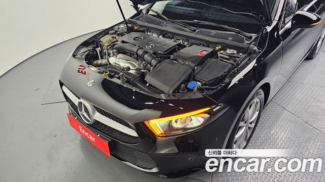 Mercedes-Benz A-Class 2020 — photo 6