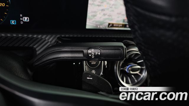 Mercedes-Benz A-Class 2020 — photo 9