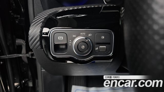 Mercedes-Benz A-Class 2020 — photo 14