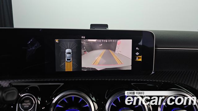 Mercedes-Benz A-Class 2020 — photo 18