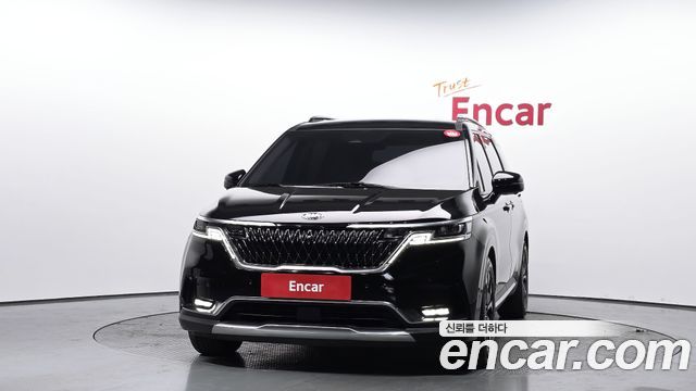 Kia Canival 2021 — photo 3