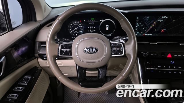 Kia Canival 2021 — photo 13