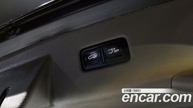 Kia Canival 2021 — photo 20