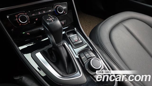 BMW 2-Series 2018 — photo 9