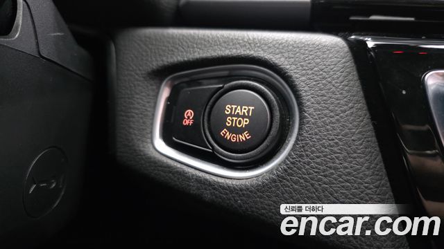 BMW 2-Series 2018 — photo 17