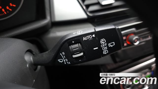 BMW 2-Series 2018 — photo 18