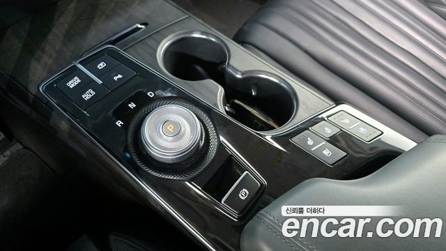 Kia K8 2022 — photo 9