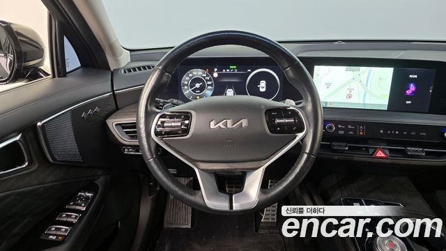 Kia K8 2022 — photo 13