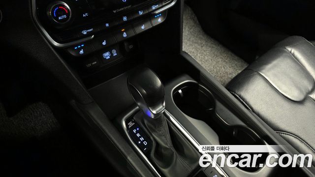 Hyundai Santafe 2019 — photo 9