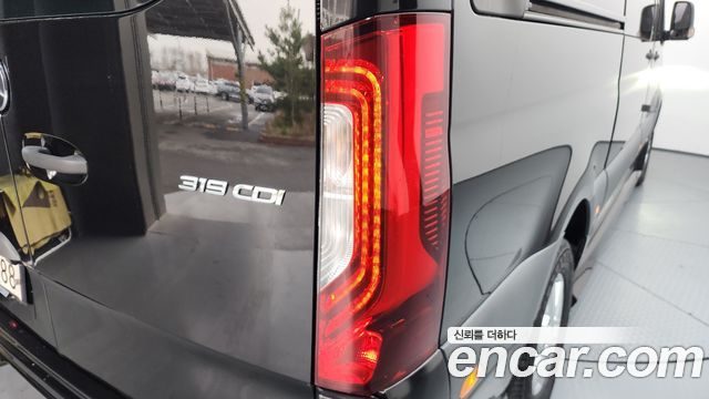 Mercedes-Benz Sprinter 2020 — photo 9