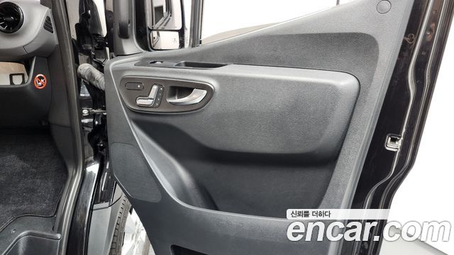 Mercedes-Benz Sprinter 2020 — photo 15