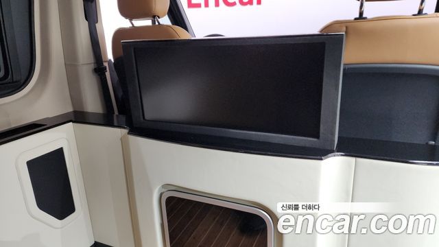 Mercedes-Benz Sprinter 2020 — photo 28