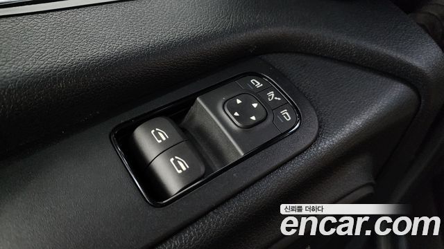 Mercedes-Benz Sprinter 2020 — photo 36