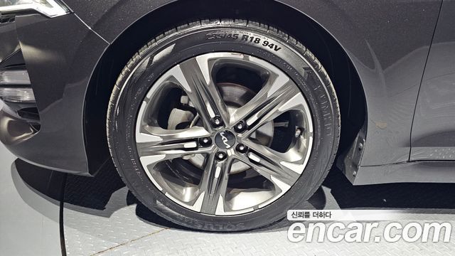 Kia K5 2022 — photo 7