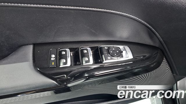 Kia K5 2022 — photo 27
