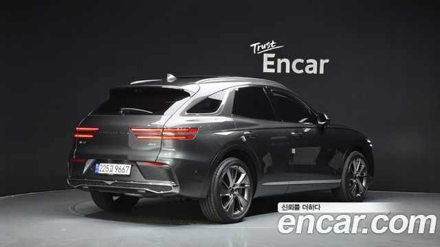 Genesis GV70 2025 — photo 2