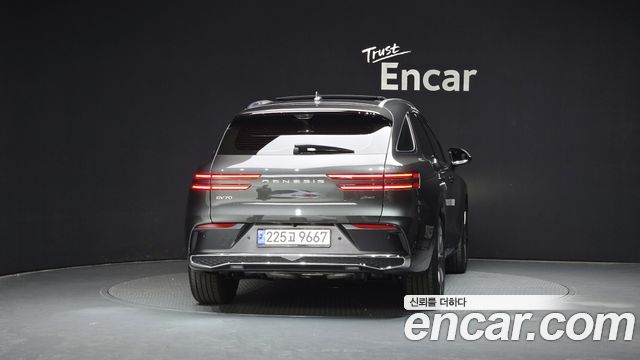 Genesis GV70 2025 — photo 4