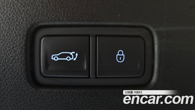 Genesis GV70 2025 — photo 25