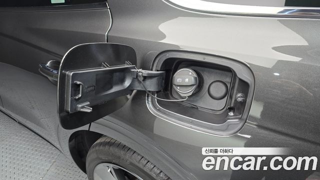Genesis GV70 2025 — photo 16