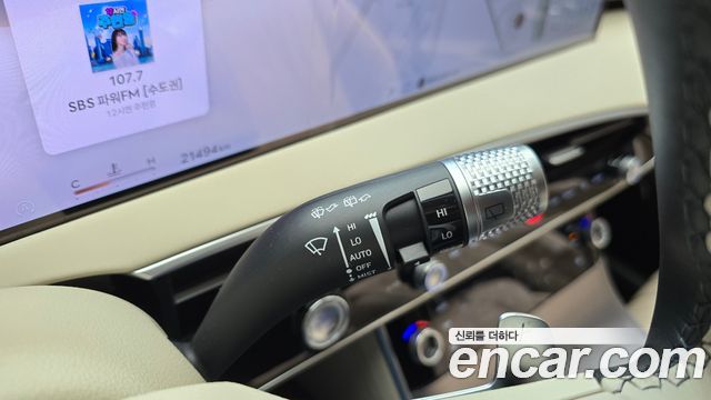 Genesis GV70 2025 — photo 31