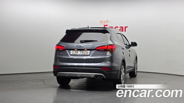 Hyundai Santafe 2015 — photo 4