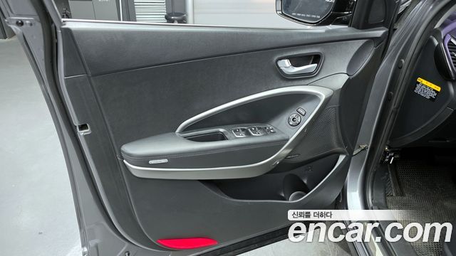 Hyundai Santafe 2015 — photo 14