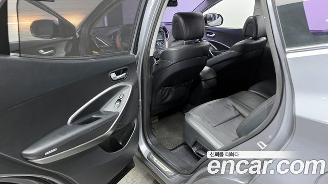 Hyundai Santafe 2015 — photo 16