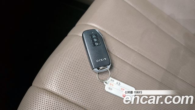 Kia K8 2022 — photo 27