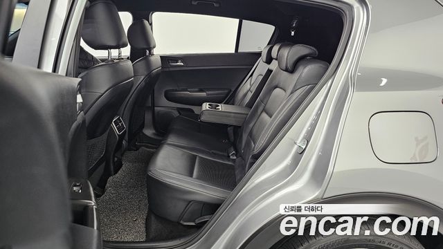 Kia Sportage 2019 — photo 12