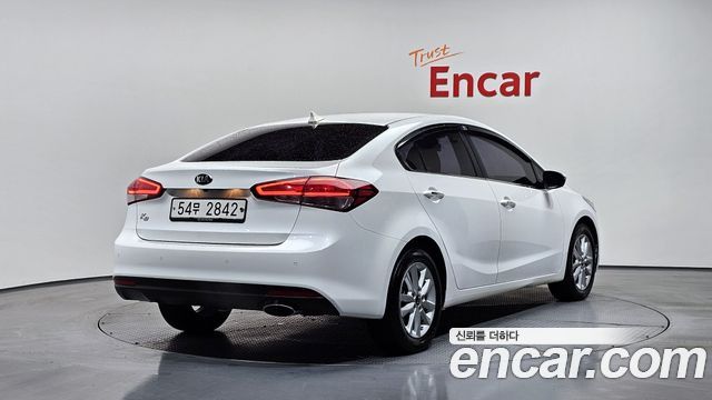 Kia K3 2017 — photo 2