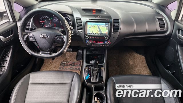 Kia K3 2017 — photo 7