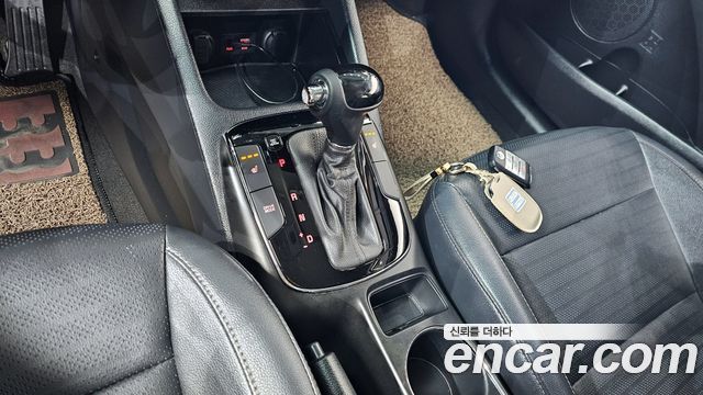 Kia K3 2017 — photo 9