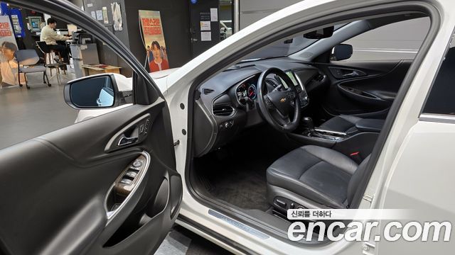 Chevrolet Korea Malibu 2018 — photo 13