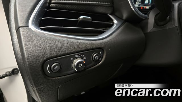 Chevrolet Korea Malibu 2018 — photo 23