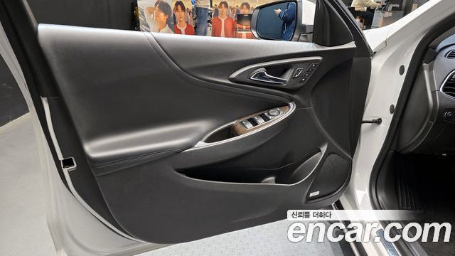 Chevrolet Korea Malibu 2018 — photo 14