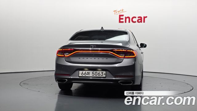 Hyundai Grandeur 2018 — photo 4