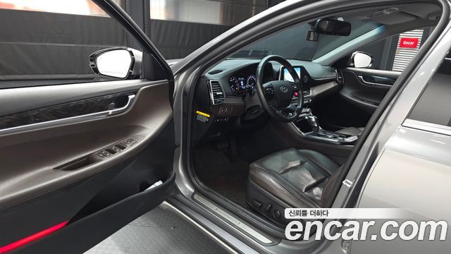 Hyundai Grandeur 2018 — photo 13